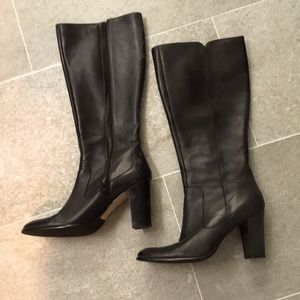 Leather boots